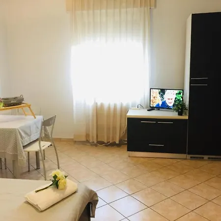 Manfredi Silvia Affittacamere